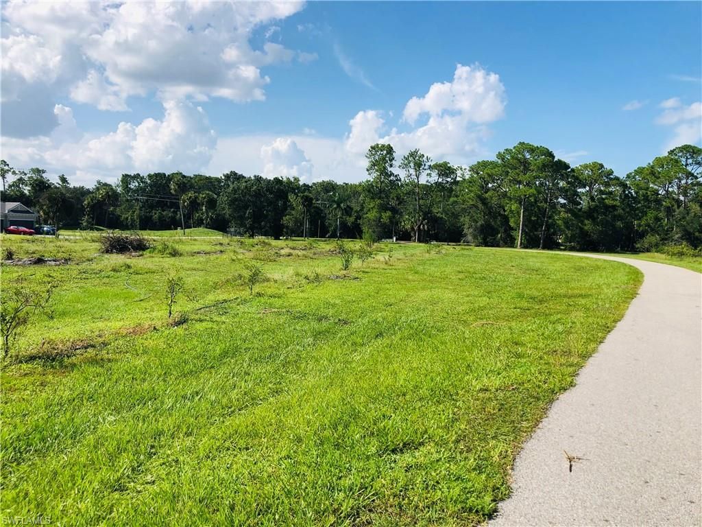 17280 Brenfield Ln, Alva, FL 33920 Photo
