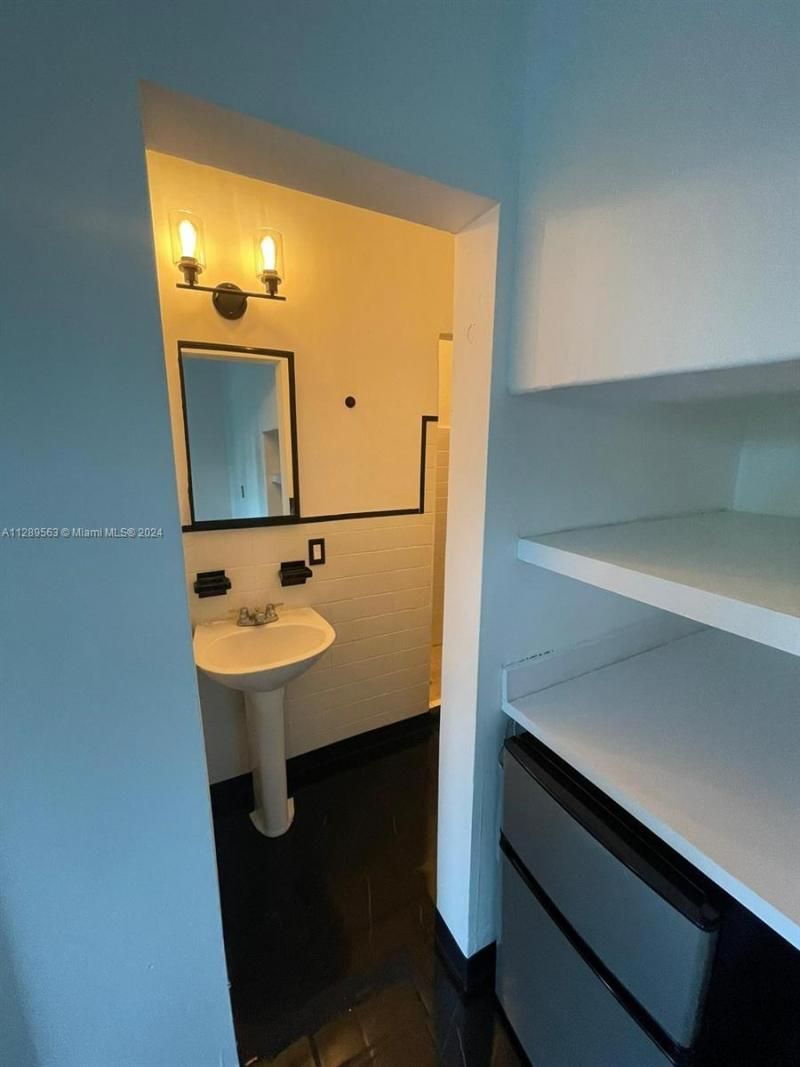 1455 Michigan Ave, Unit 7, Miami Beach, FL 33139 Photo