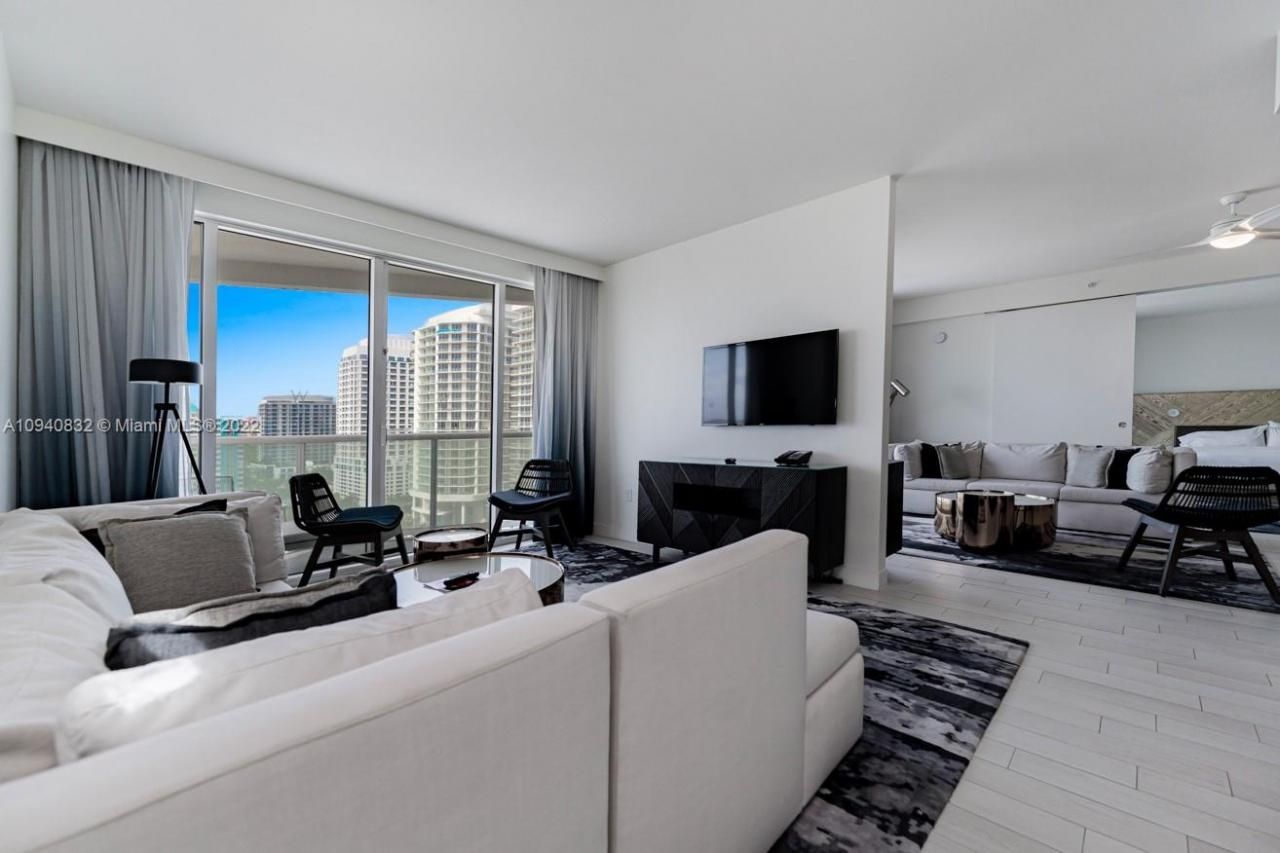 3101 Bayshore Dr, Unit 1402, Fort Lauderdale, FL 33304 Photo