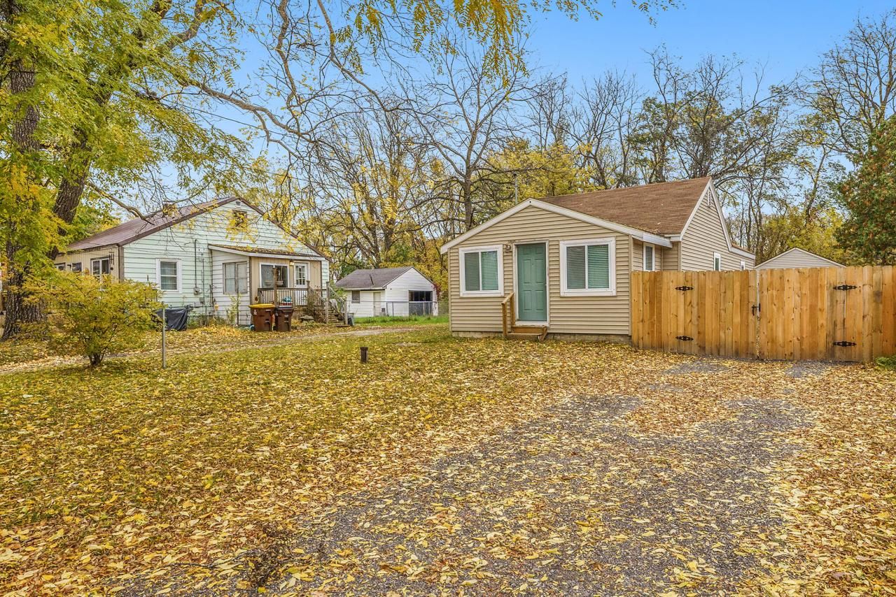 5603 Sleight Road, Bath, MI 48808 Main Photo