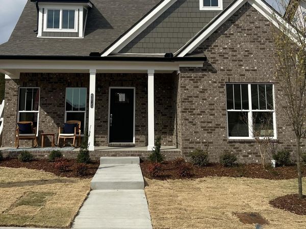 6015 Parkhaven Blvd, Hermitage, TN 37076