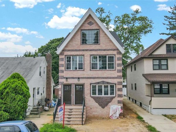 118-22 201 St, Saint Albans, NY 11412