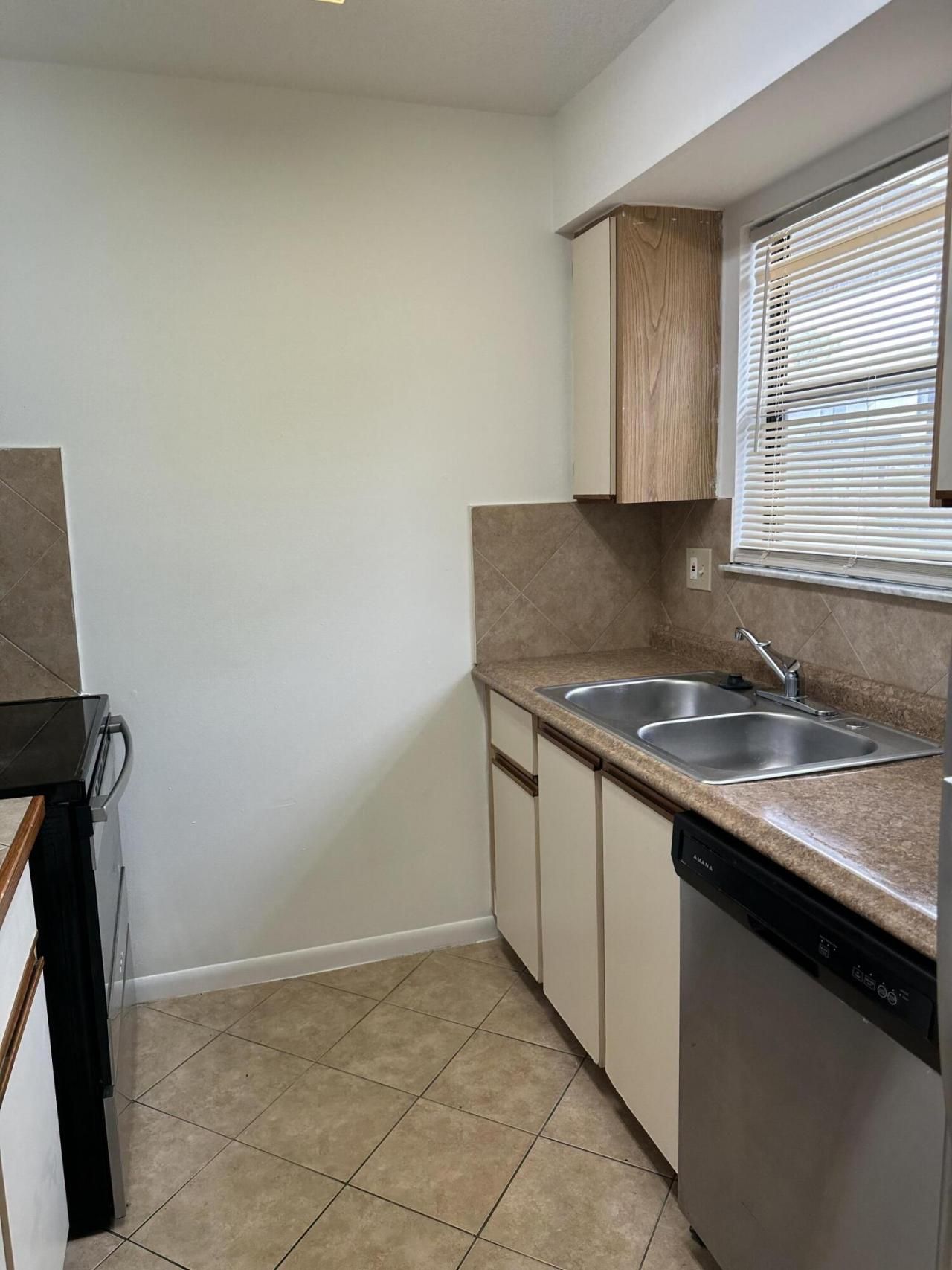 4703 Pier Drive S, Unit 4703, Greenacres, FL 33463 Photo