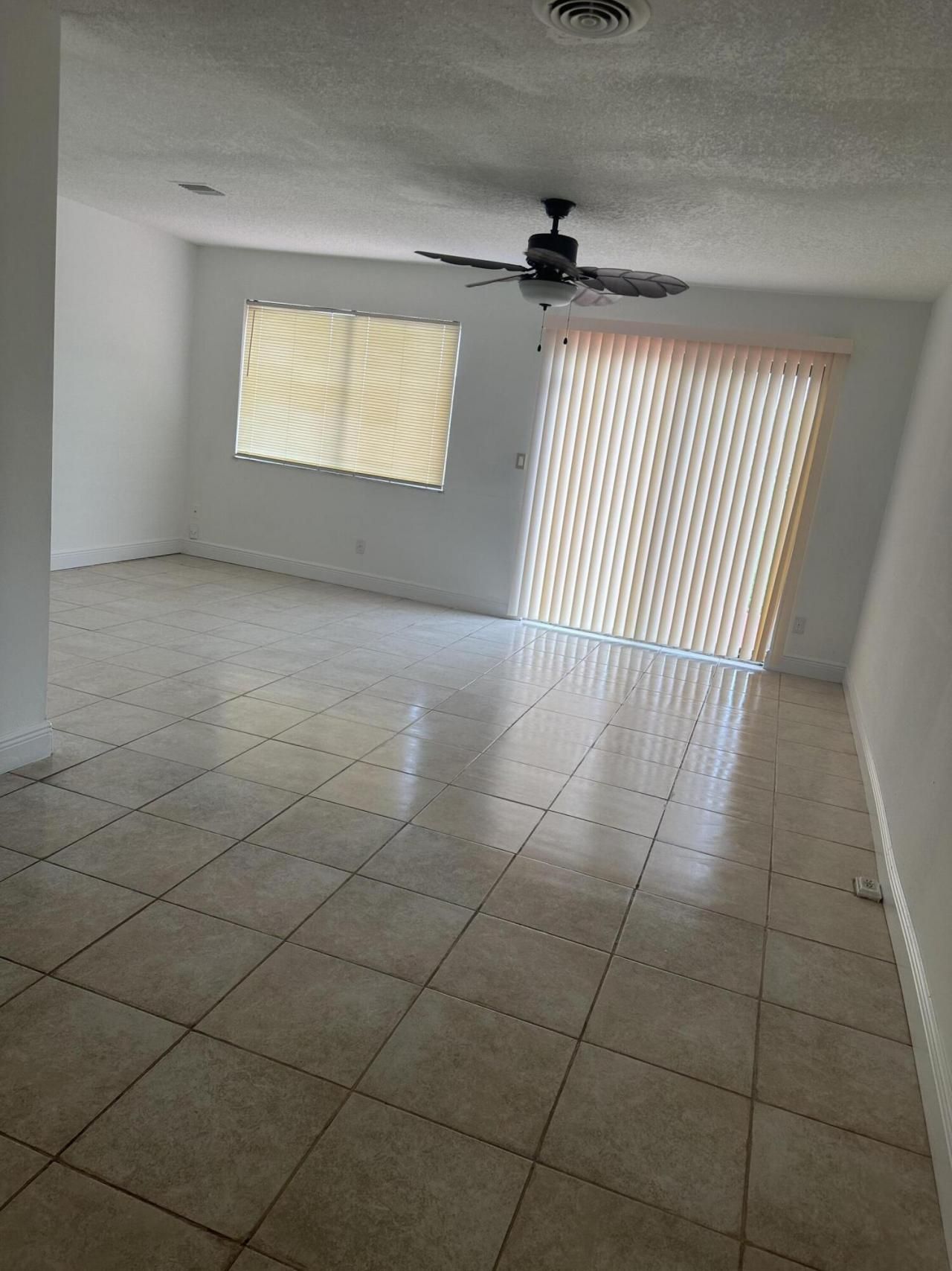 4703 Pier Drive S, Unit 4703, Greenacres, FL 33463 Photo