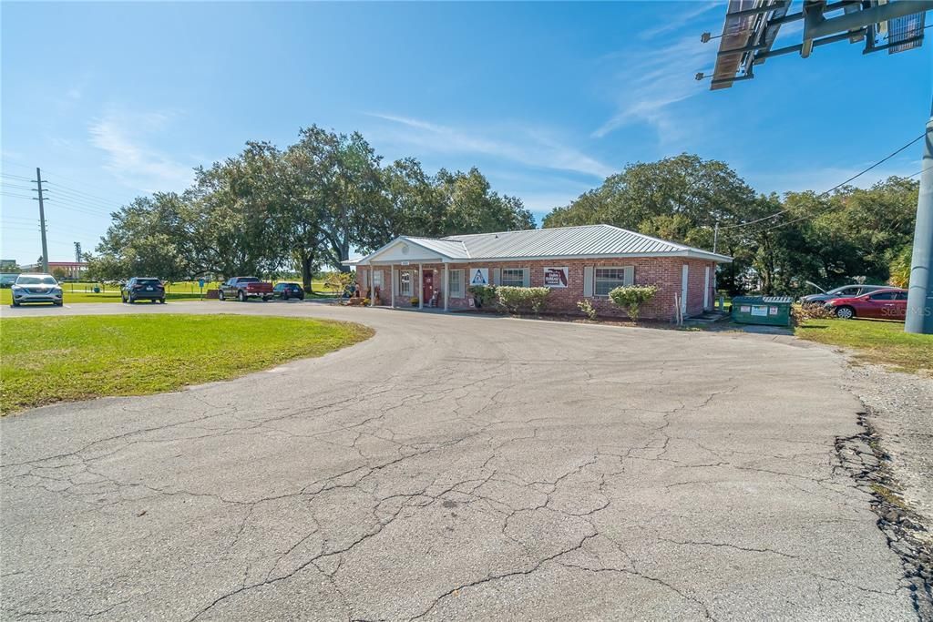 1680 Irlo Bronson Memorial Highway, Kissimmee, FL 34744 Photo