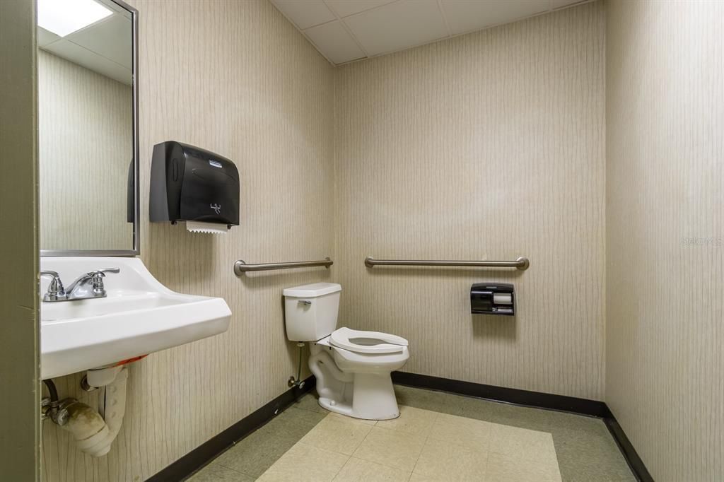 1179 NW 64th Terrace, Gainesville, FL 32605 Photo