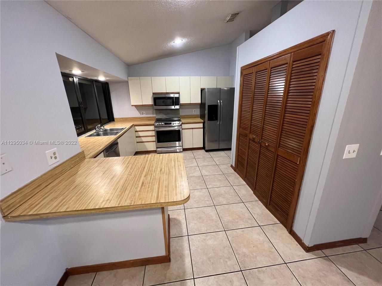 1921 SW Hickock Ter, Port Saint Lucie, FL 34953 Photo