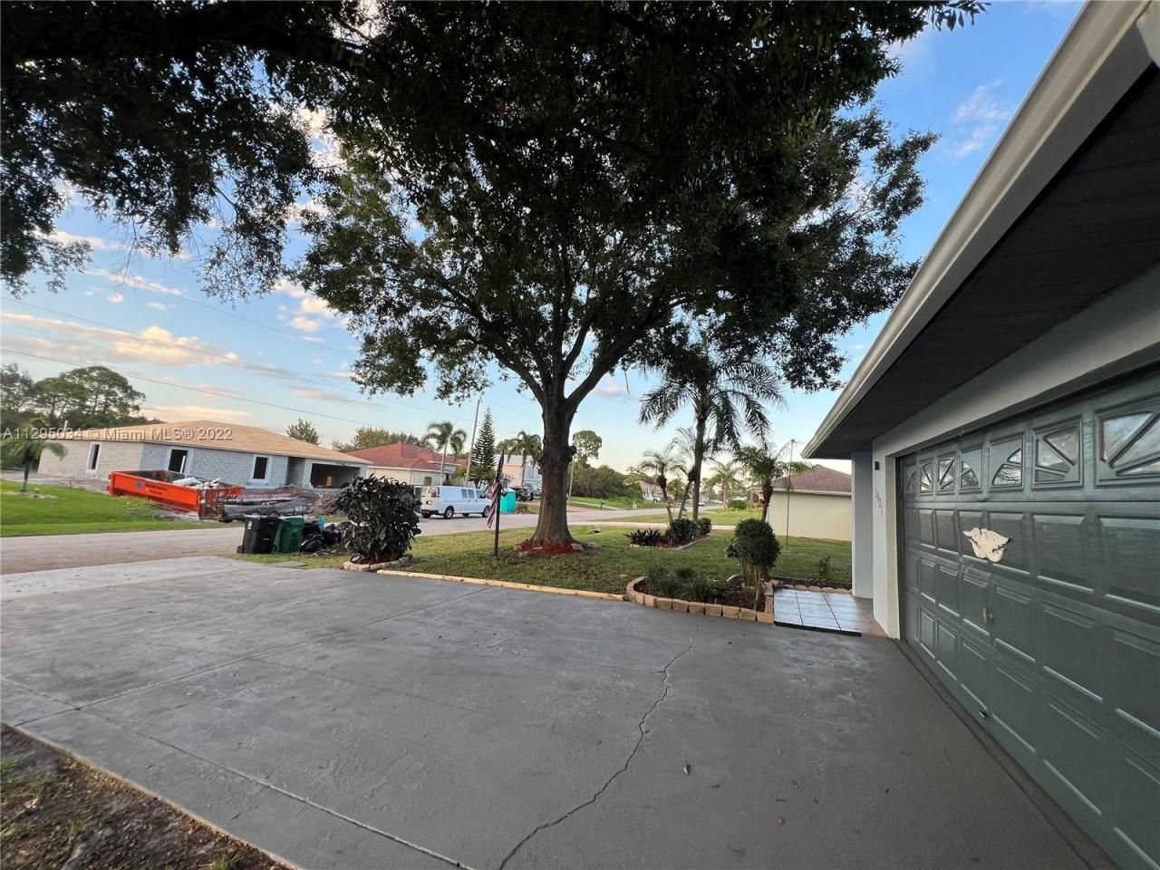 1921 SW Hickock Ter, Port Saint Lucie, FL 34953 Photo