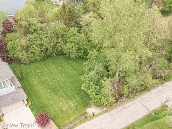 0000 PUTNAM, West Bloomfield Township, Mi 48323