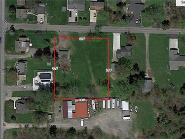 VL Greenfield Parkway S, Hamburg, NY 14075