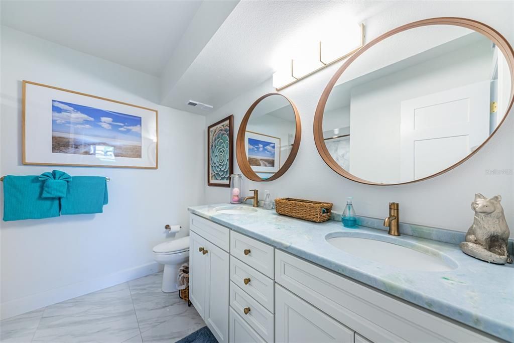 5901 Bahia Del Mar Circle, Unit 122, Saint Petersburg, FL 33715 Photo