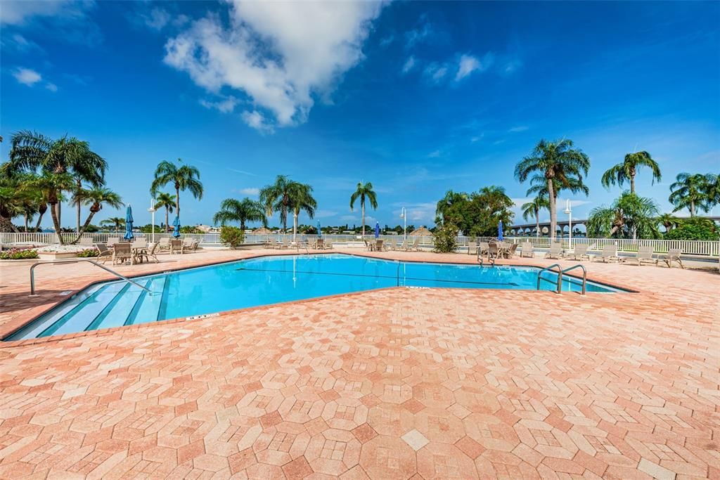5901 Bahia Del Mar Circle, Unit 122, Saint Petersburg, FL 33715 Photo