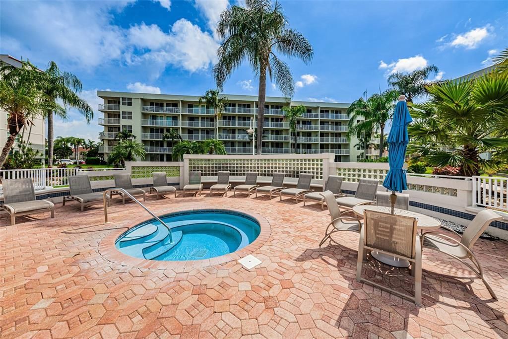 5901 Bahia Del Mar Circle, Unit 122, Saint Petersburg, FL 33715 Photo