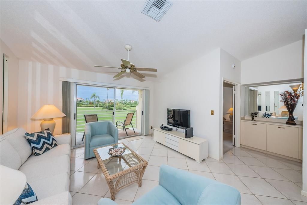 6151 Bahia Del Mar Boulevard, Unit 220, Saint Petersburg, FL 33715 Photo