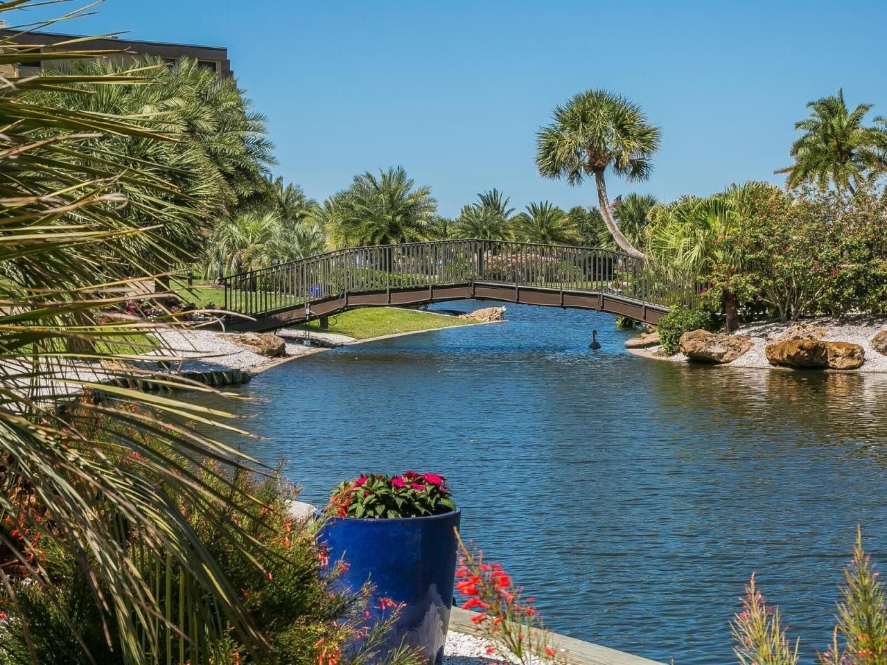 5760 Midnight Pass Road, Unit 208D, Sarasota, FL 34242 Photo