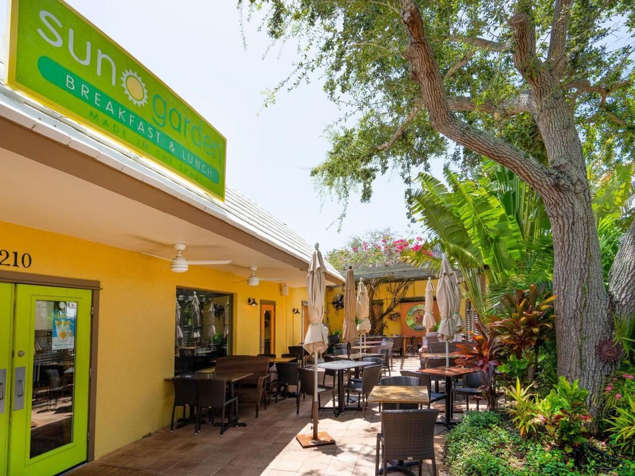 5760 Midnight Pass Road, Unit 208D, Sarasota, FL 34242 Photo