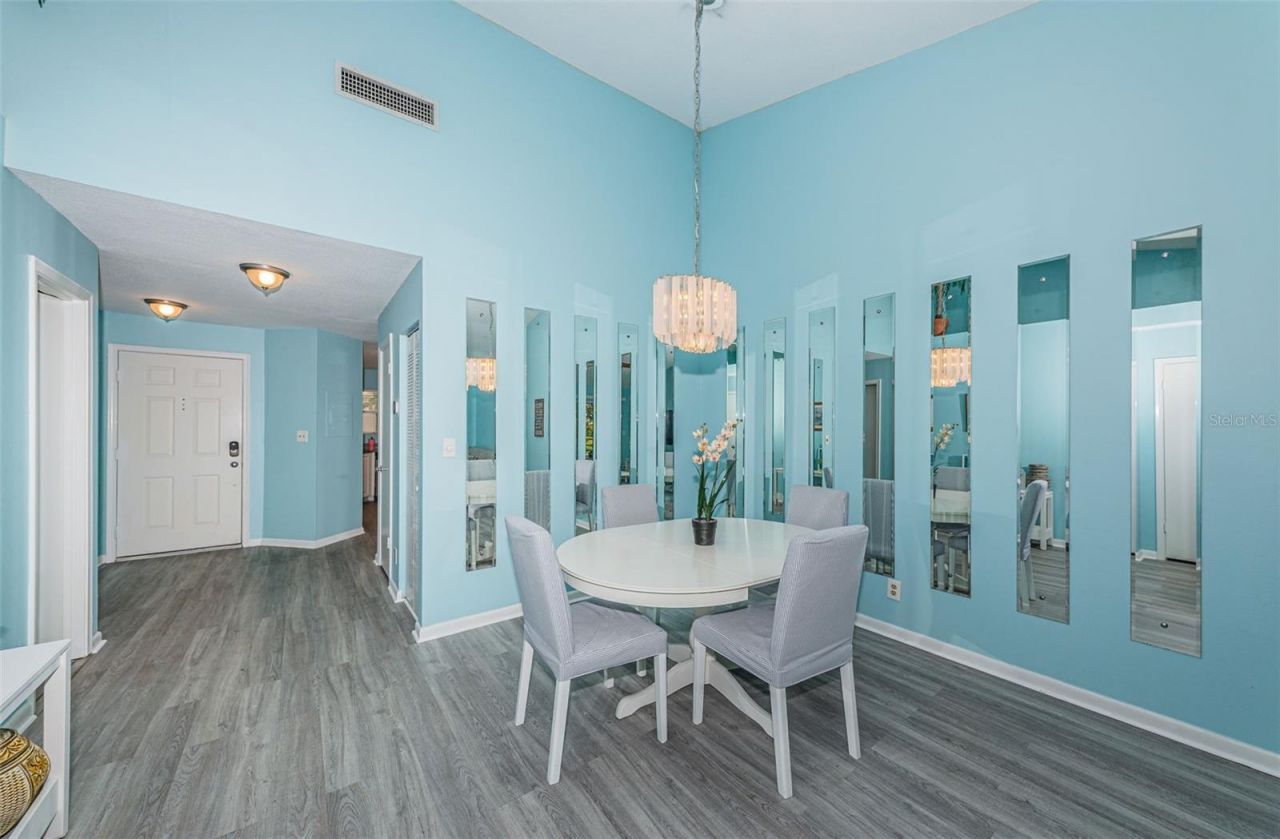 6077 Bahia Del Mar Boulevard, Unit 224, Saint Petersburg, FL 33715 Photo