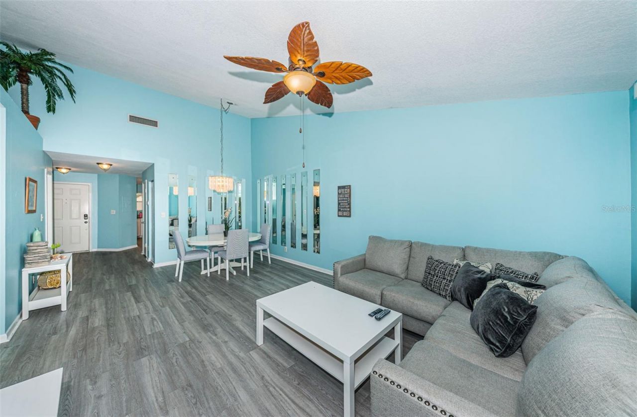 6077 Bahia Del Mar Boulevard, Unit 224, Saint Petersburg, FL 33715 Photo