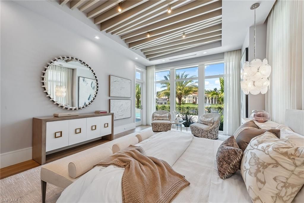 355 Colony Dr, Naples, FL 34108 Photo