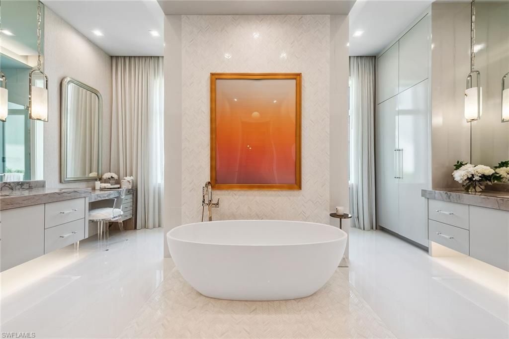 355 Colony Dr, Naples, FL 34108 Photo