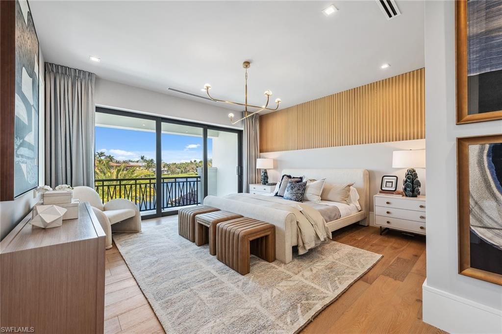 355 Colony Dr, Naples, FL 34108 Photo