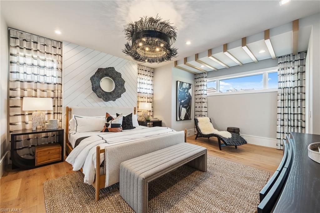 355 Colony Dr, Naples, FL 34108 Photo