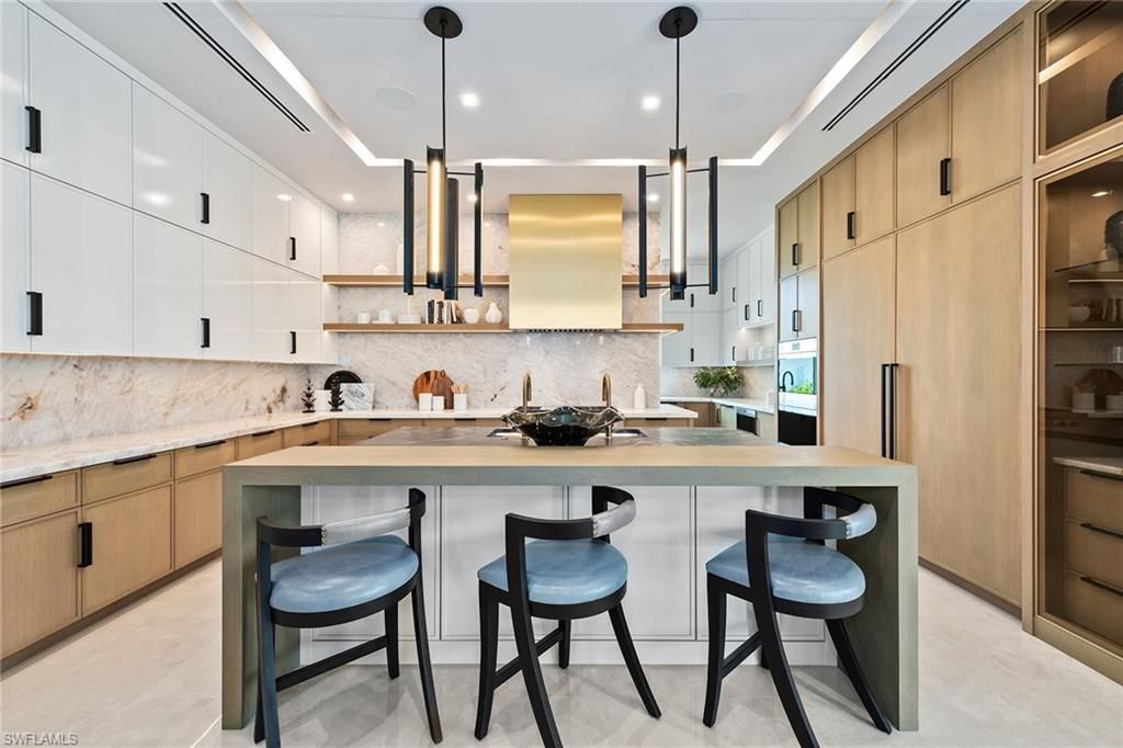 355 Colony Dr, Naples, FL 34108 Photo