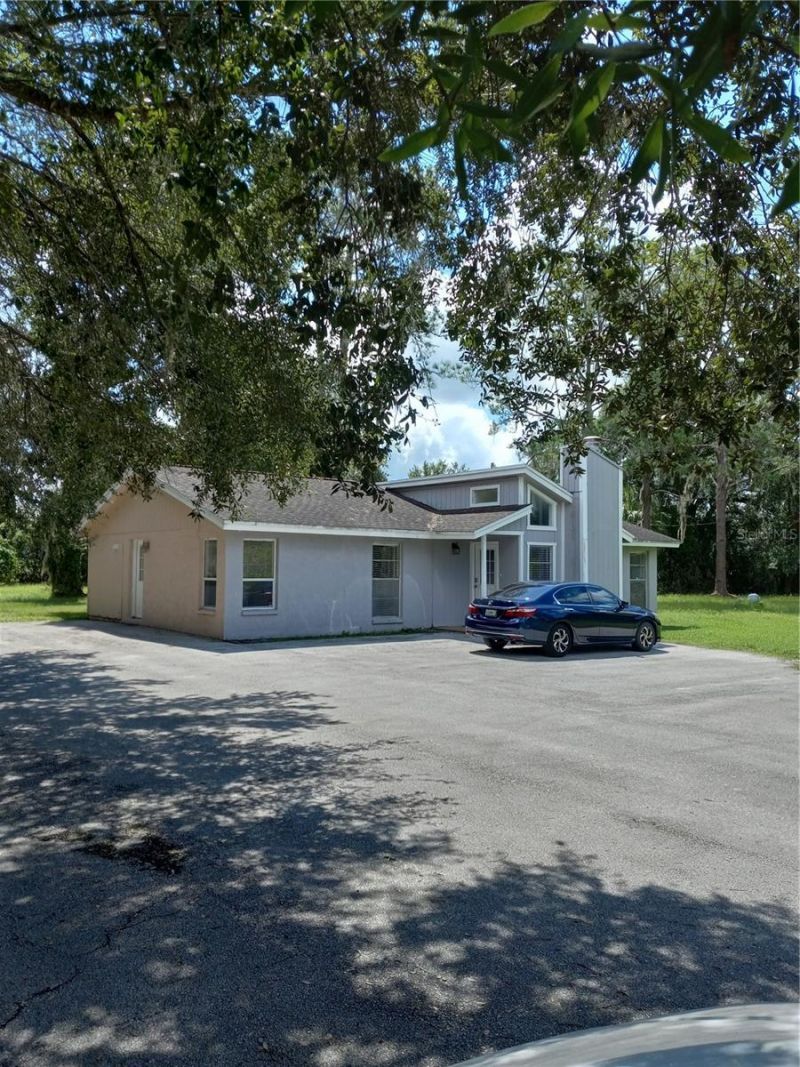 2902 W Lutz Lake Fern Road, Lutz, FL 33558 Photo