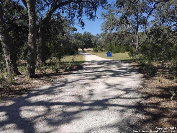 2682 Hwy 336, Leakey, TX 78873