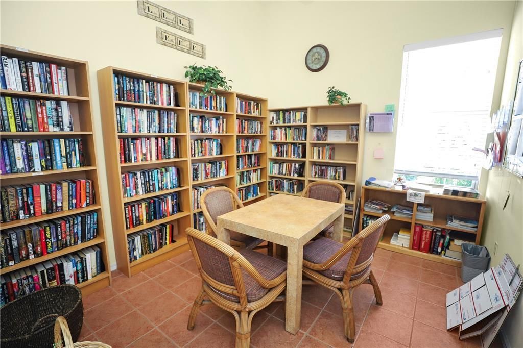 8370 Wingate Drive, Unit 725, Sarasota, FL 34238 Photo