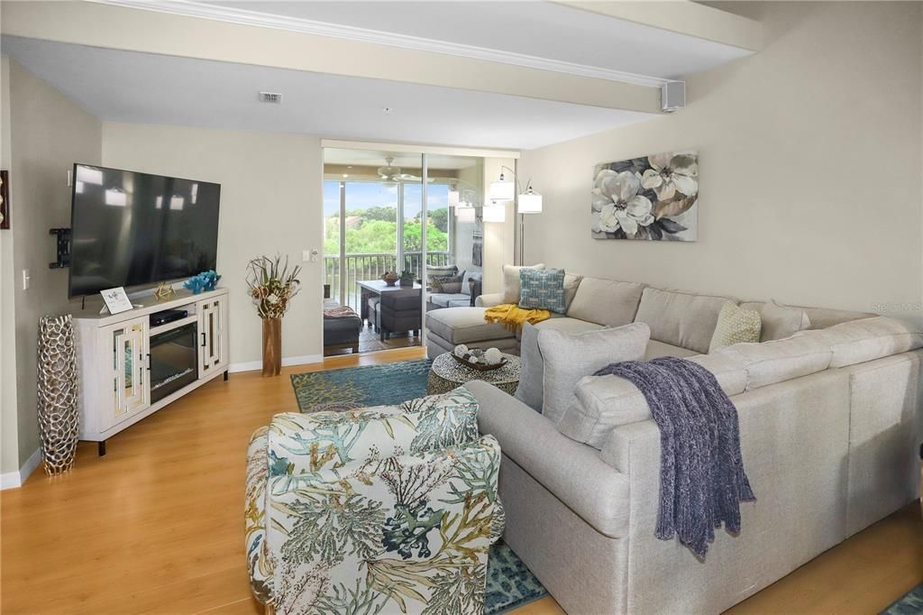 8370 Wingate Drive, Unit 725, Sarasota, FL 34238 Photo