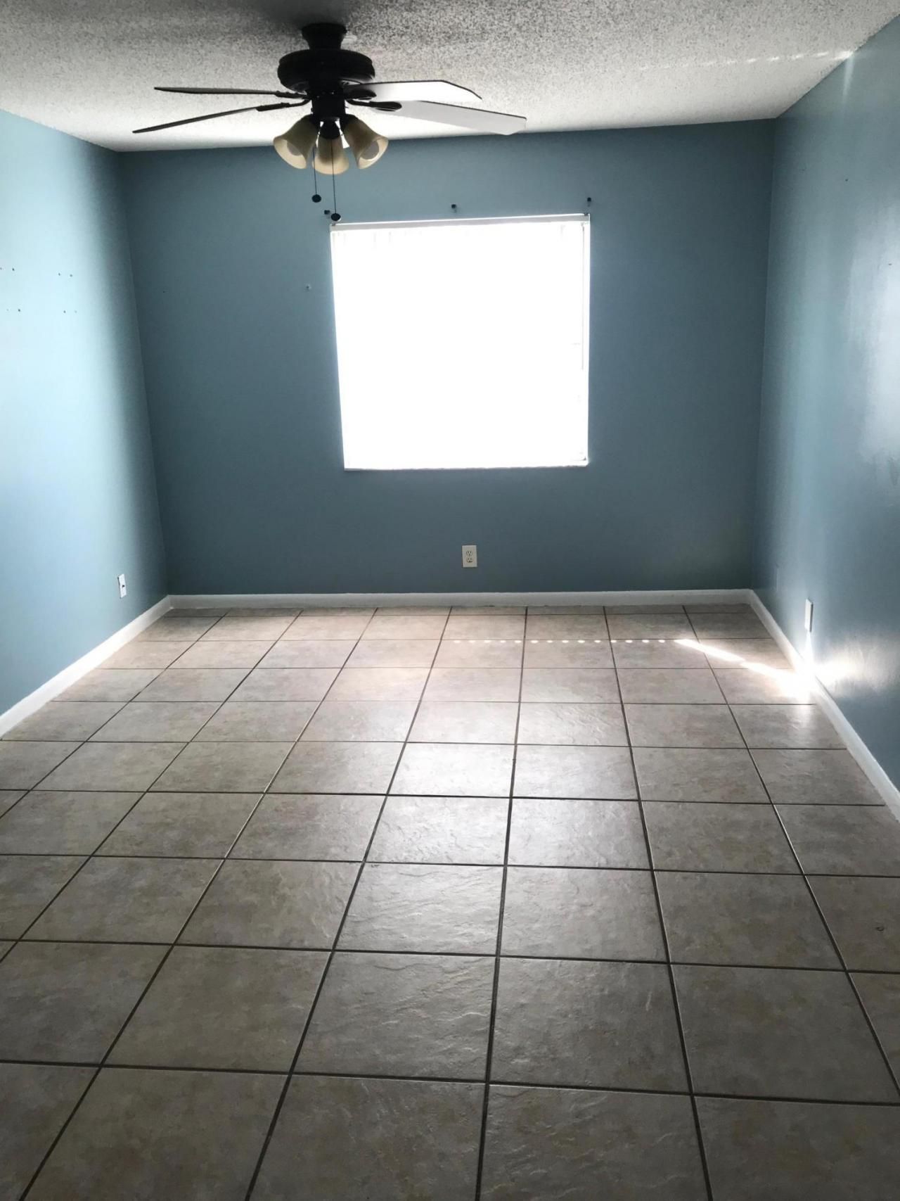 1830 Abbey Road, Unit 105, West Palm Beach, FL 33415 Photo