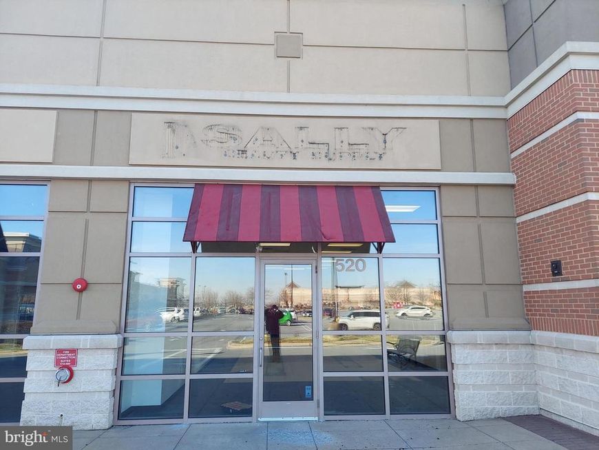 2350 E Lincoln Highway, Unit 520, Lancaster, PA 17602 Main Photo