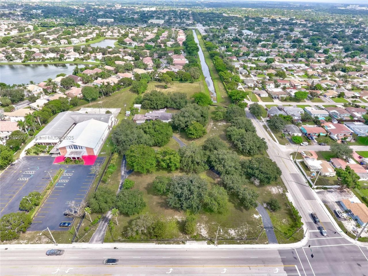 7227 Taft St, Pembroke Pines, FL 33024 Photo