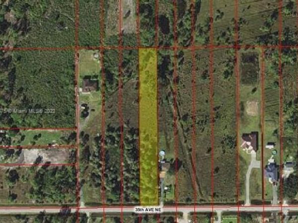 3247 35th Ave NE, Naples, FL 34120
