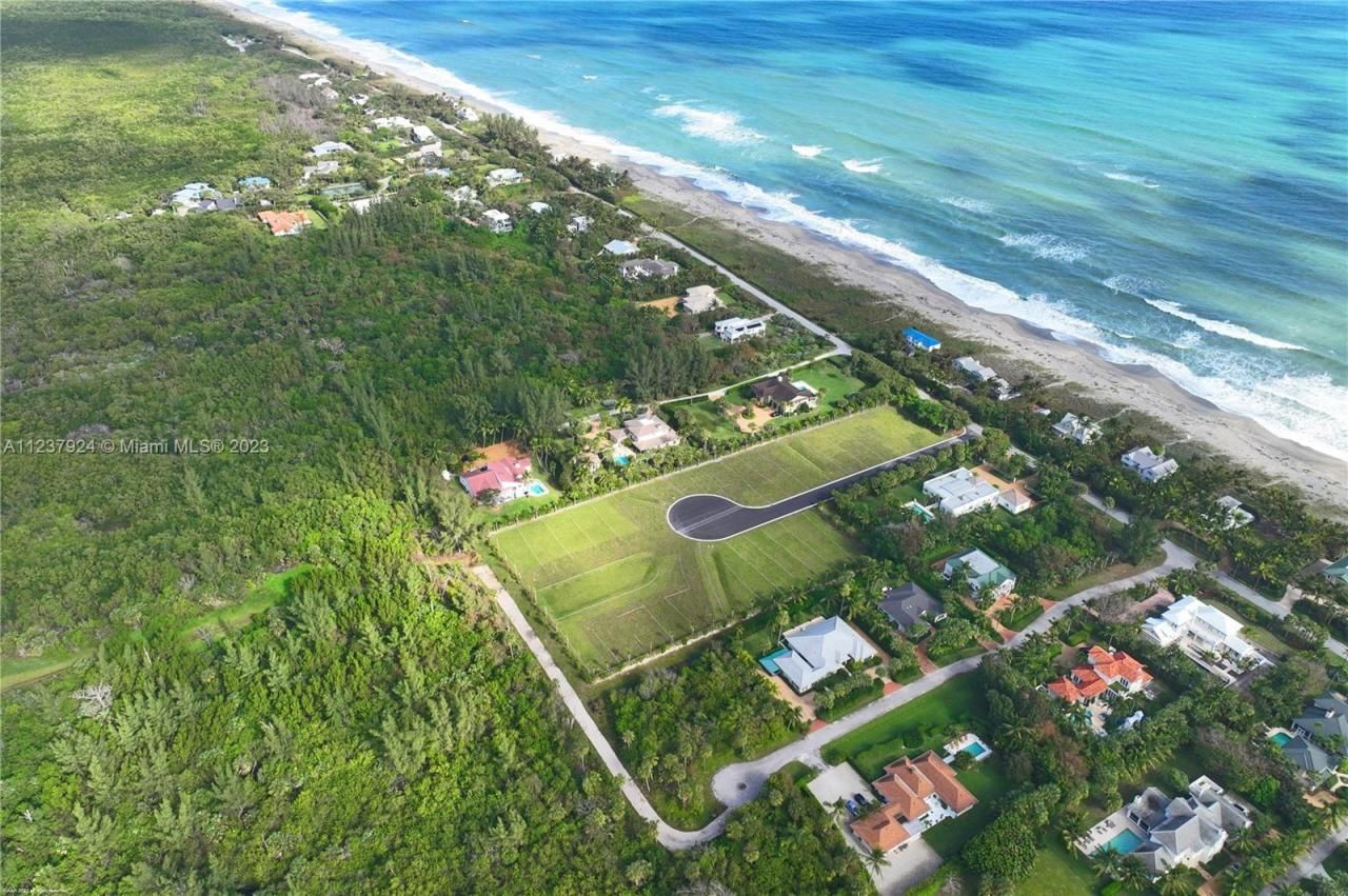 2 Bon Aire Desire Avenue, Jupiter Island, FL 33455 Photo
