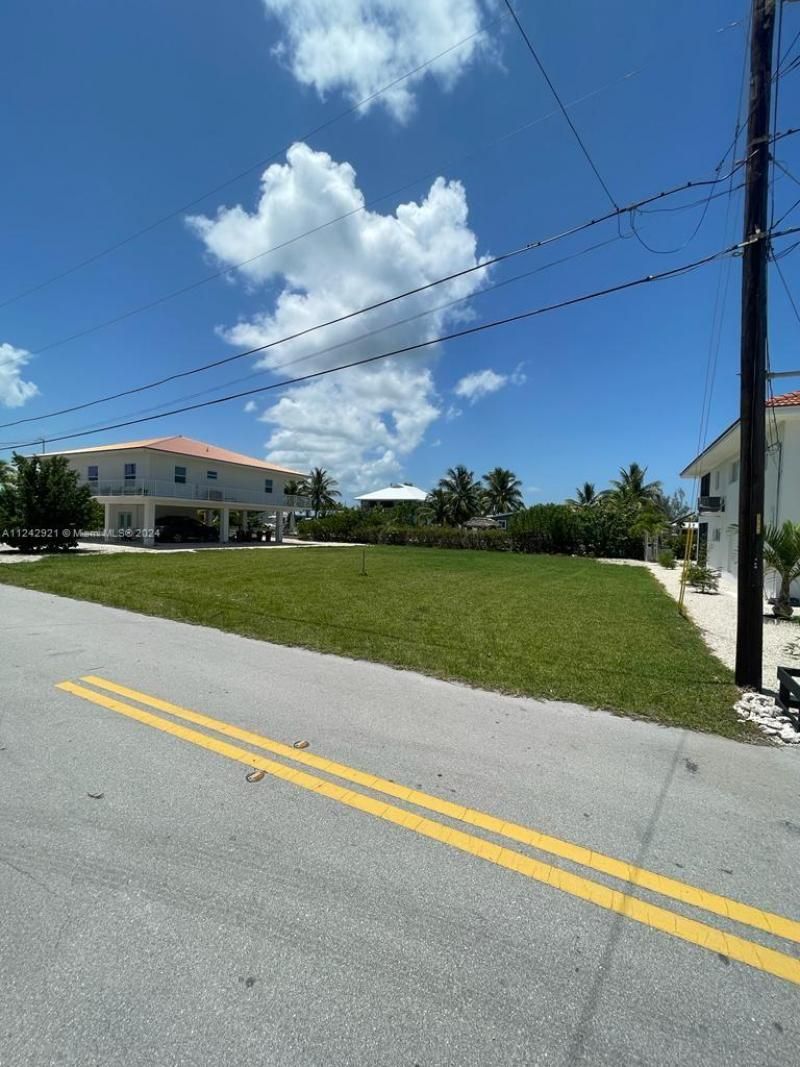 30351 Flamingo Ln, Big Pine Key, FL 33043 Photo