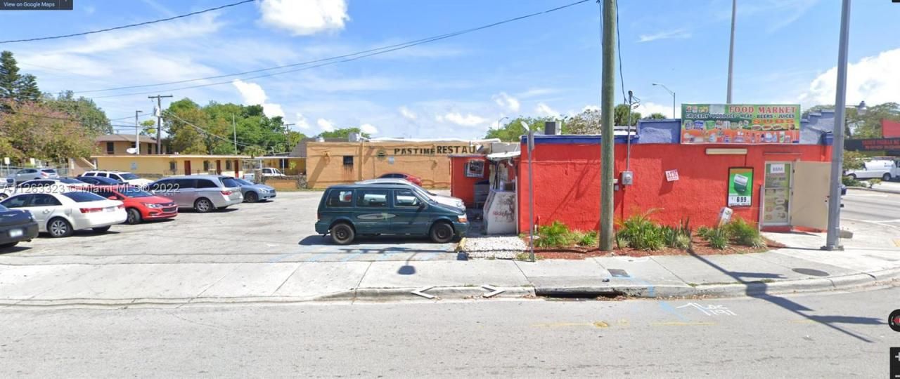 2467 NW 62nd St, Miami, FL 33147 Photo