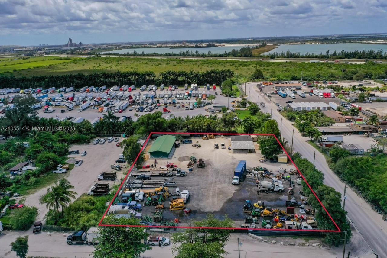 15721 NW 122 Ave, Miami, FL 33018 Photo