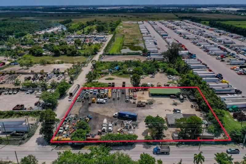 15721 NW 122 Ave, Miami, FL 33018 Photo