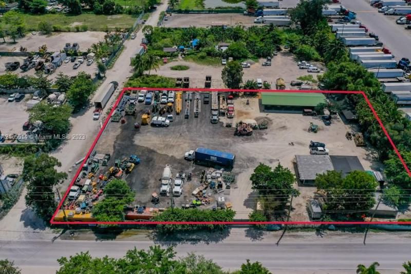 15721 NW 122 Ave, Miami, FL 33018 Photo