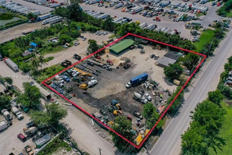 15721 NW 122 Ave, Miami, FL 33018 Photo