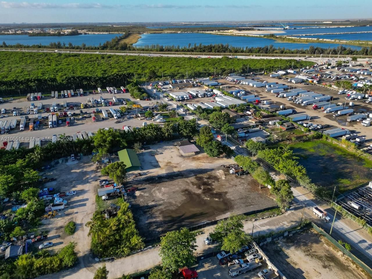 15721 NW 122 Ave, Miami, FL 33018 Photo