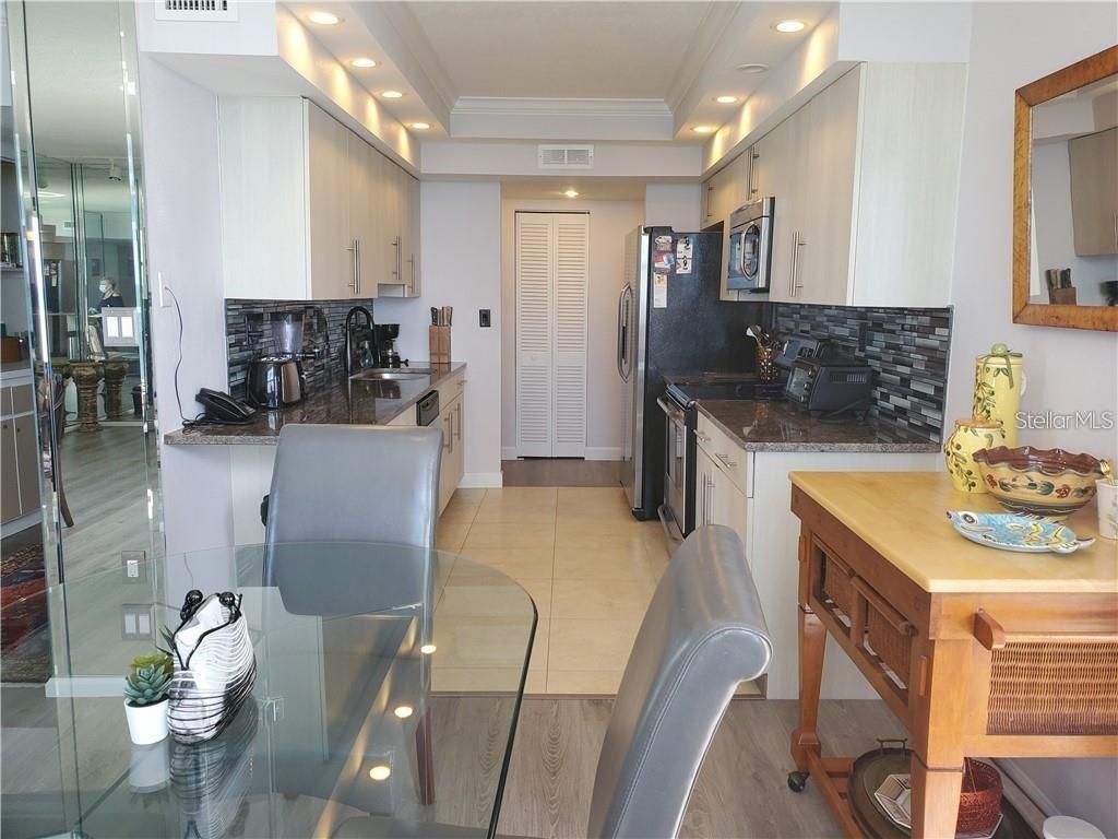 1050 Longboat Club Road, Unit 1006, Longboat Key, FL 34228 Photo