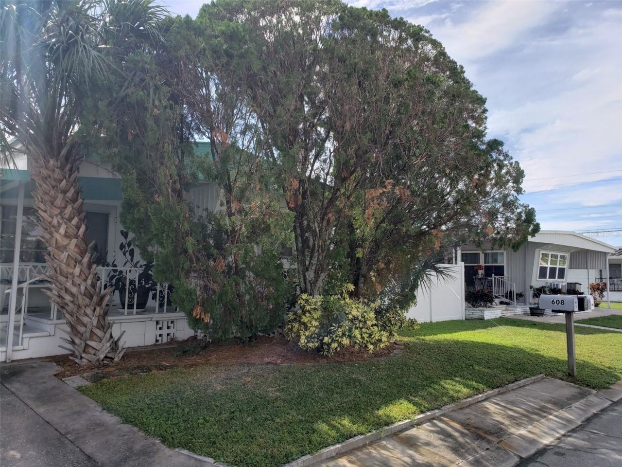 608 51st Avenue W, Bradenton, FL 34207 Photo