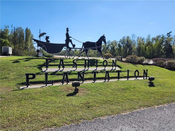 960 SOUTH FASHION Boulevard, Hahnville, LA 70057