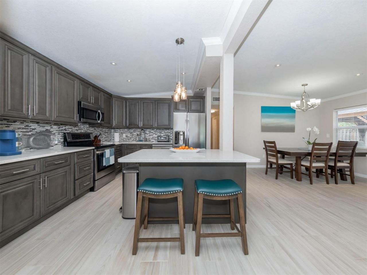 161 Suntan Avenue, Sarasota, FL 34237 Photo