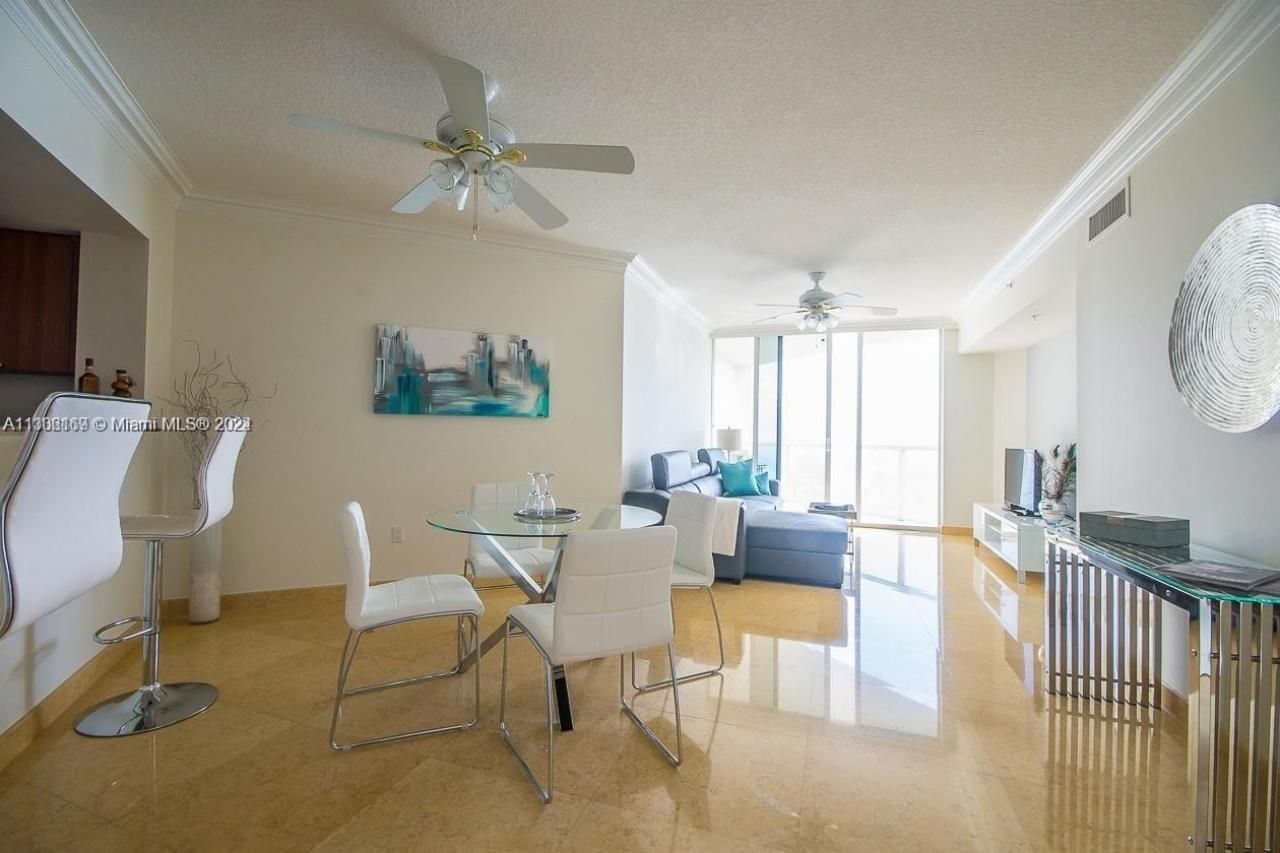 16699 Collins Av, Unit 3110, Sunny Isles Beach, FL 33160 Photo