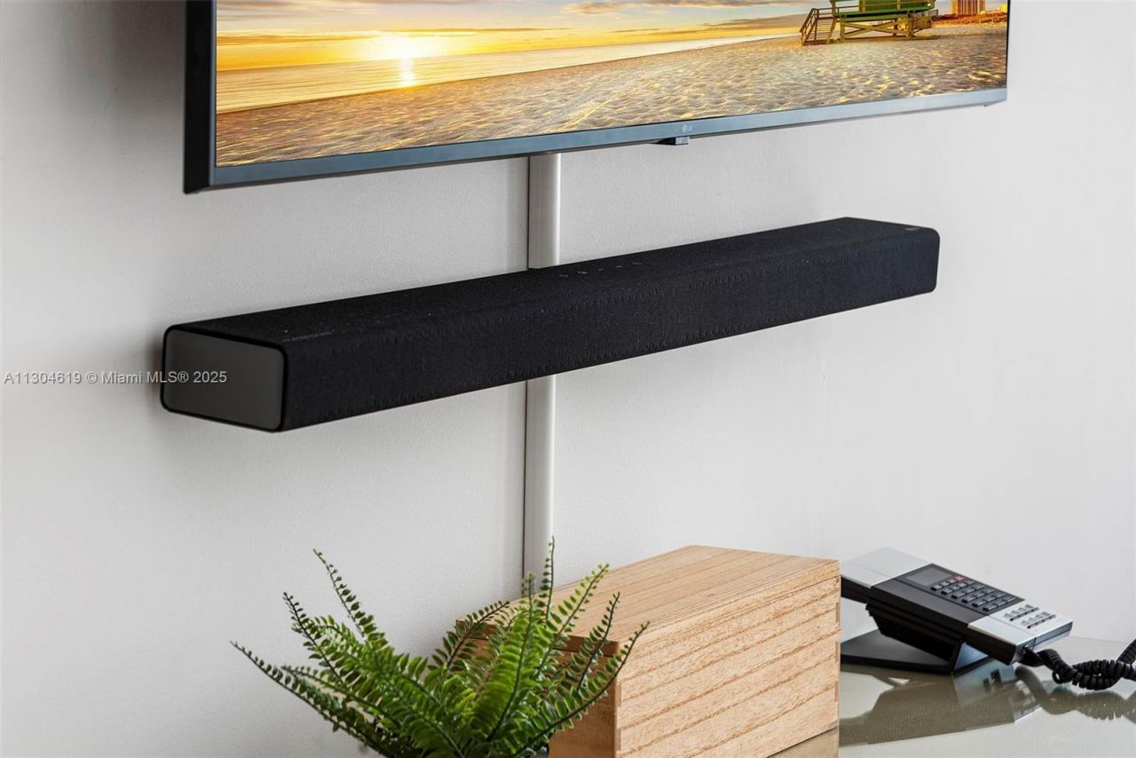 2201 Collins Ave, Unit 1926/PH-, Miami Beach, FL 33139 Photo