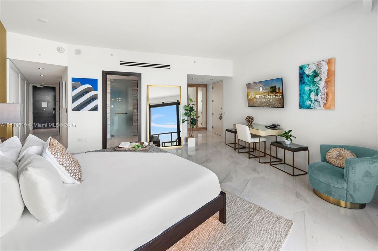 2201 Collins Ave, Unit 1926/PH-, Miami Beach, FL 33139 Photo